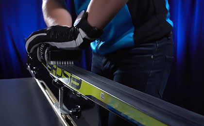 Voiteet ja tarvikkeet