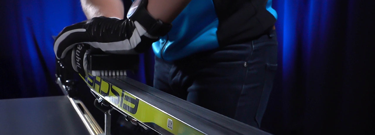 Voiteet ja tarvikkeet