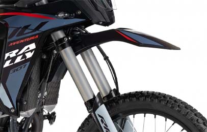 Pitk&auml;joustoiset, s&auml;&auml;dett&auml;v&auml;t jousitukset